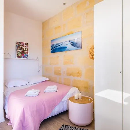 Top Studio In Center Aparthotel Bordeaux